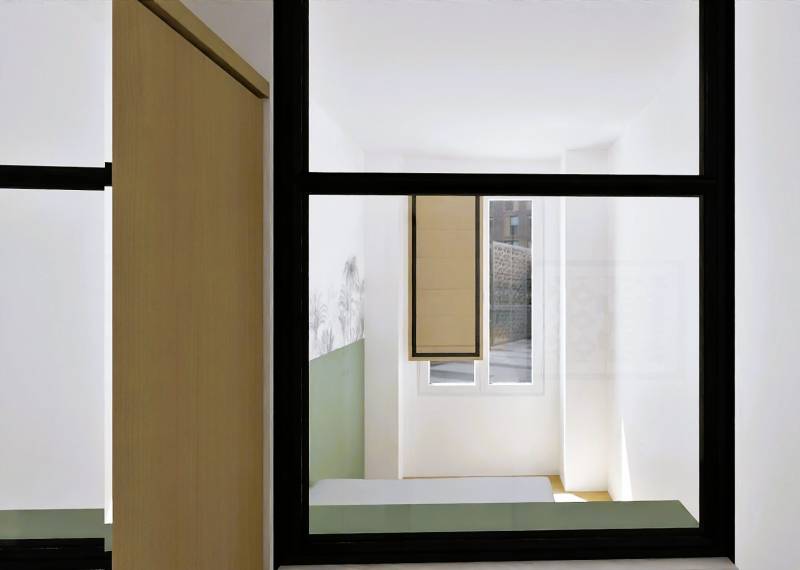 Chambre lumineuse avec verrière